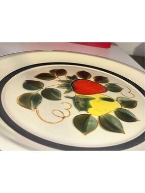 Japan 11" plate strawberry hand decorated stoneware Sears